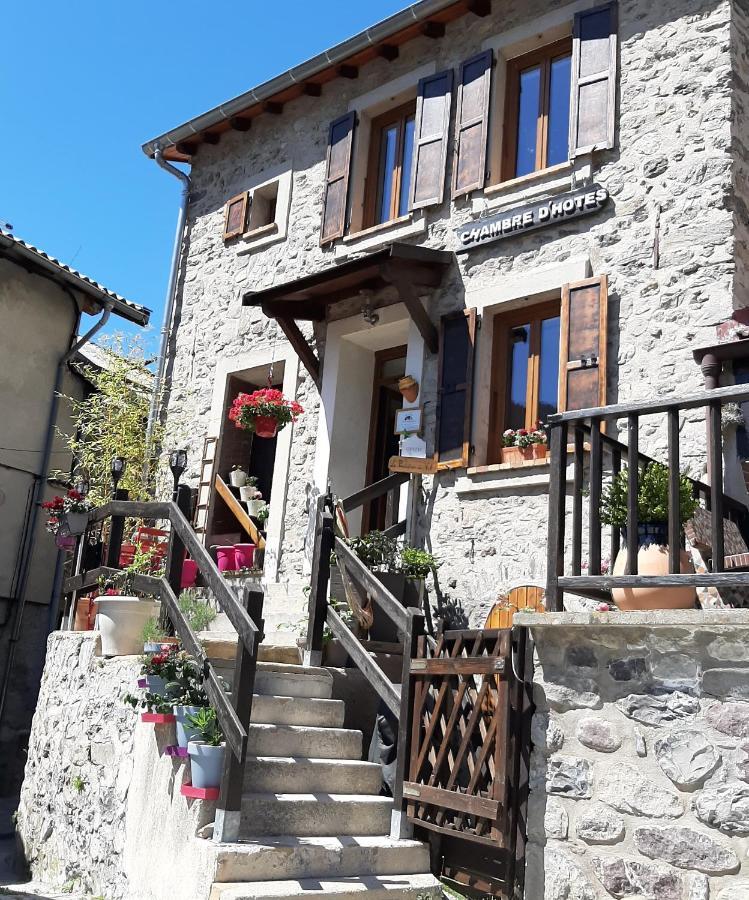 Les Chambres Du Presbytere Du Val Valdeblore Buitenkant foto